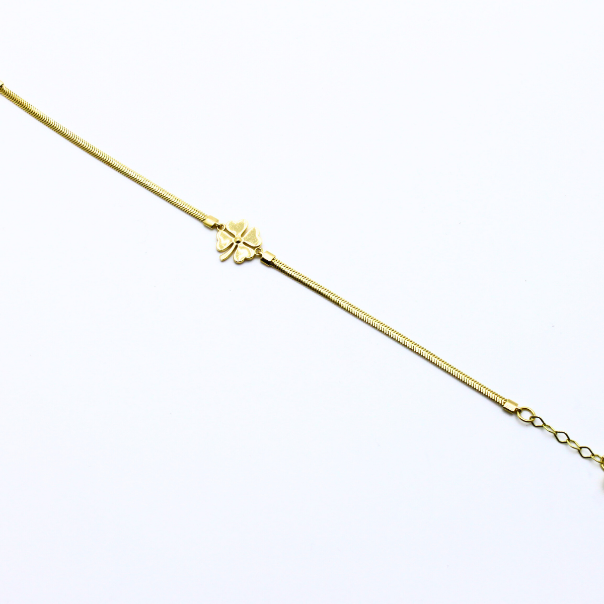 Yonca Desenli Balık Sırtı Bileklik