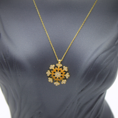 Taşlı Kar Tanesi Kolye