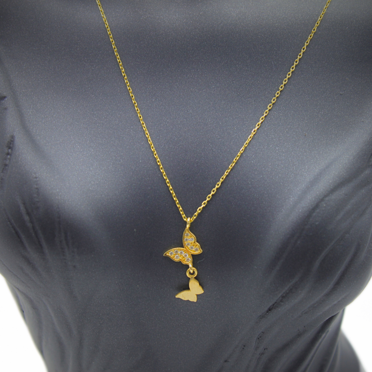 Taşlı Kelebek Kolye