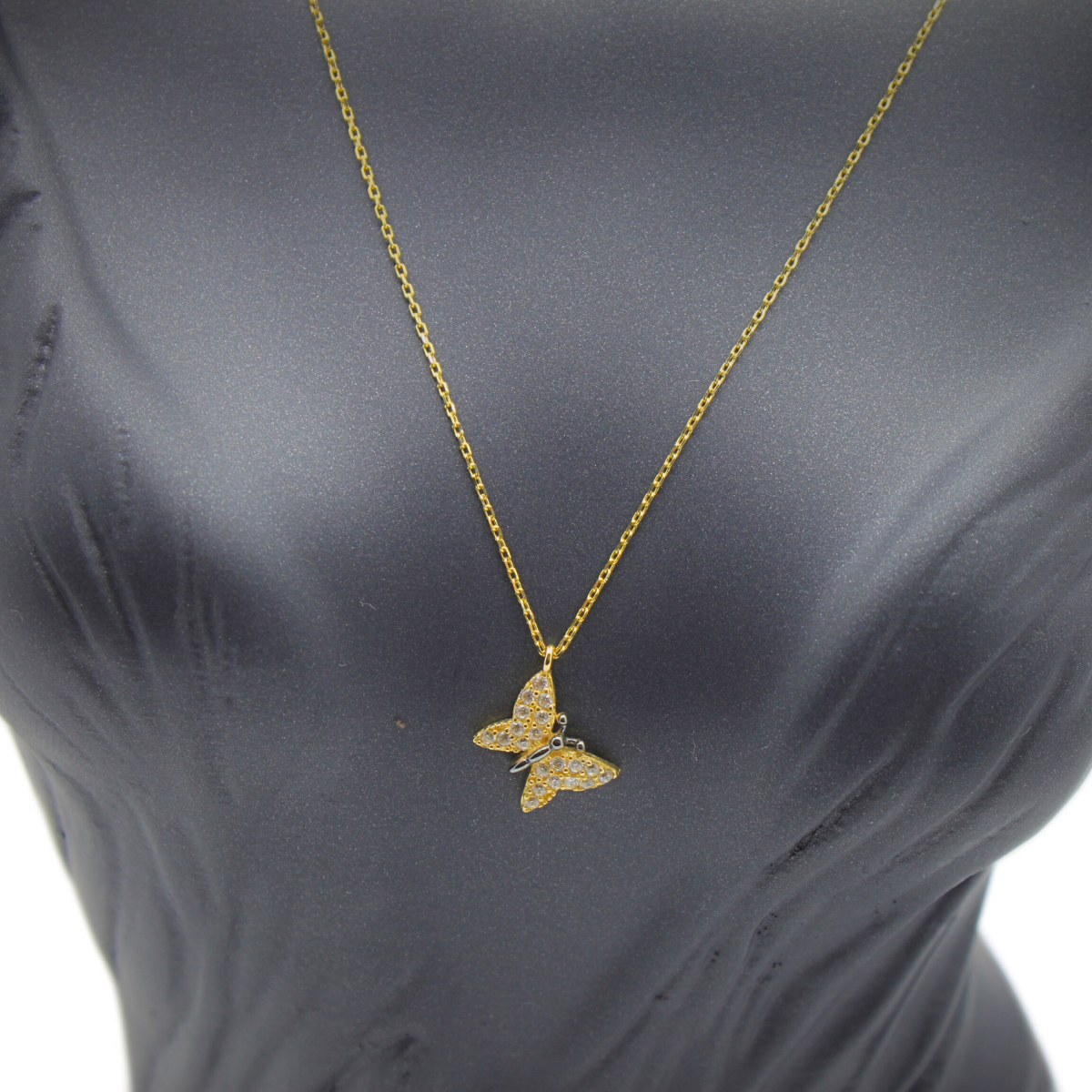 Taşlı Kelebek Kolye