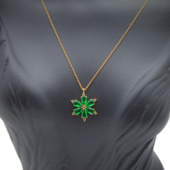 Taşlı Çiçek Kolye