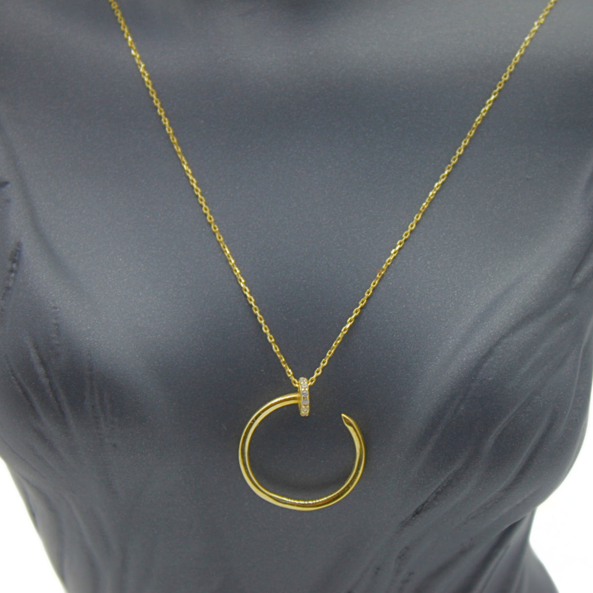 Taşlı Altın Kolye